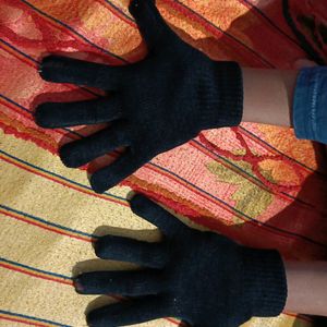 Hand Gloves