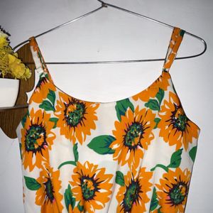 sunflower print backless dress 👗