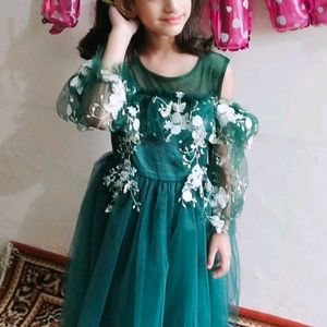 Beautiful Green Party Dress