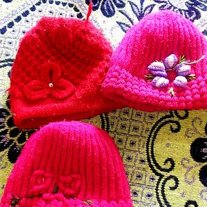 Winter Woolen Worm Cap For Women