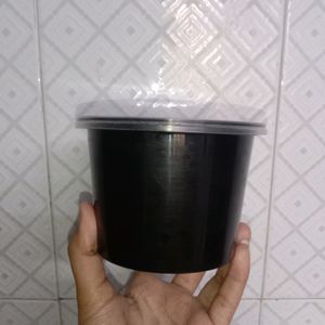 Round Container