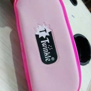 Offer!! Makeup Bag With Free Nailpolish