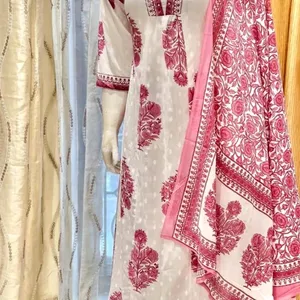 Embellished Kurta Set With Dupatta