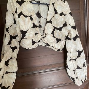 H&M Cropped linen-blend blouse