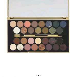 Makeup Revolution London Eyeshadow Palette