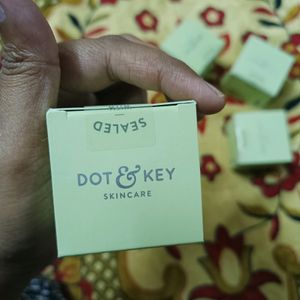 DOT & KEY (skincare) 1 Product