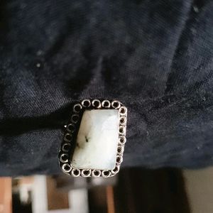 Natural Moonstone Ring 💍🎁