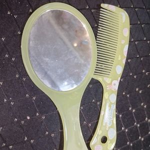 Cute Korean Mirror And Comb