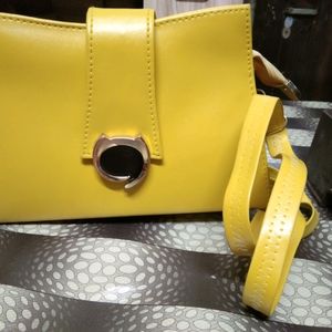 New Mustard Sling Bag