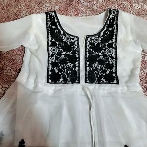 Short Kurti