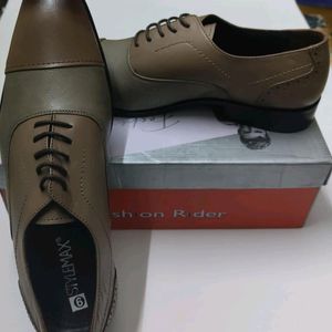 Size 10 Sheep Leather Shoe