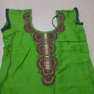 Green Coor Kurta, Slightly Used.