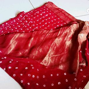 Bandhni Lagdi Patta Saree