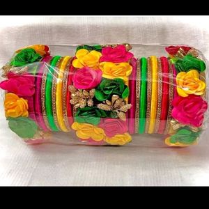 Malti Thread Bangles Set