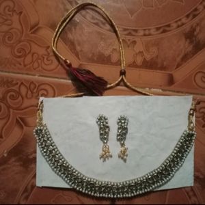 Kundan Jewellery Set