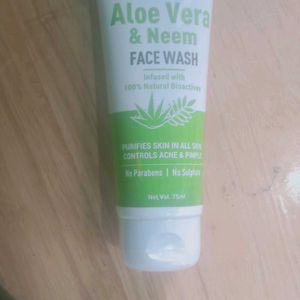 Aloe Vera & Neem For Dirt Removal Face Wash (75ml)