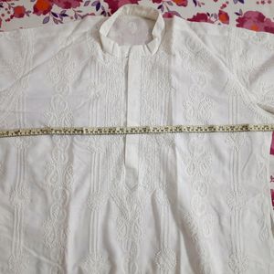 Men White Chikankari Kurta 3