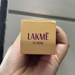 Lakme CC Tinted Serum with 2% Hyaluronic Acid||Tin