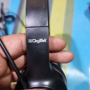 Digitek Desktop Headphones