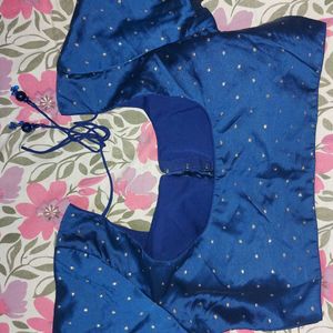 Blouse💙✨️(padded)