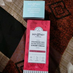 Dot Nd Key Stobe Cream Or 72 Hrs Hydrating Moistur