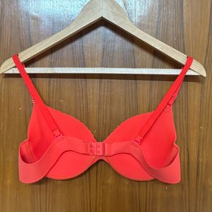 TODAYS OFFER Prettysecrets Seamless Bra