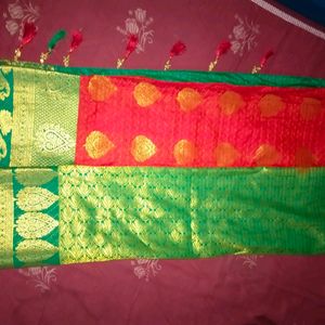 Pattu Saree At Very Low Cost