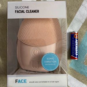 Miniso Facial Cleaner Waterproof