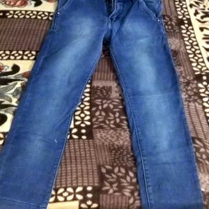 I Am Selling My Clothes