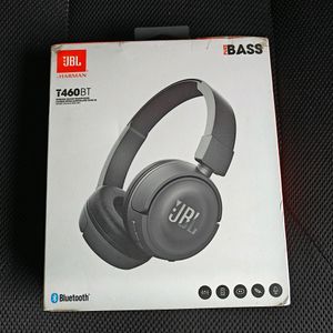 JBL 460BT 🎧 (Not 450 ) Smells Brand New