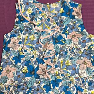 Flower Printed Madame Aline Top