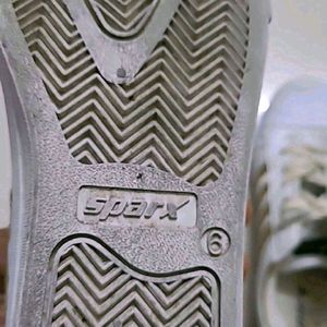 Brand Sparx canvas shoes for girls
