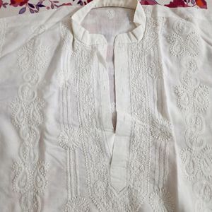 Men White Chikankari Kurta 3