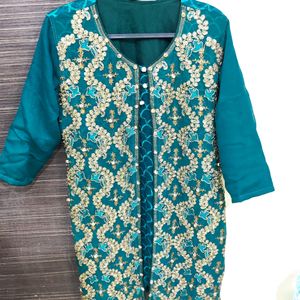 PAKISTANI GARARA - L SIZE - USED ONCE - Green -