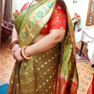 Saree With Unstitched Blouse Attached