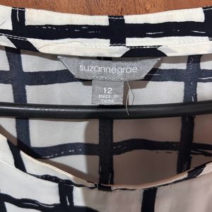 White And Black Check Tshirt/ Top