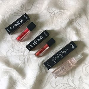 RENEE Combo Of 2 Lipsticks And 1 Mini Perfume