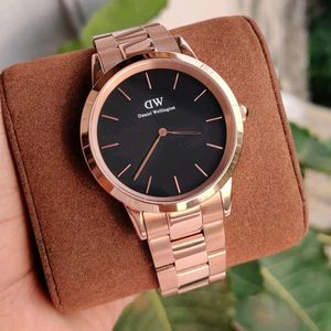 DW PREMIUM QUALITY MENS WATCH @SALE