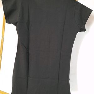 White Comfortable Black T-shirt