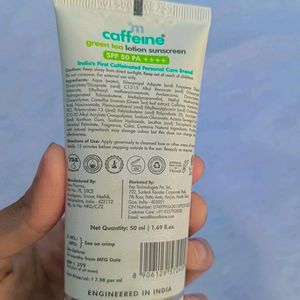Mcaffeine Combo Of 2 (Vitamin C Serum & Sunscreen)