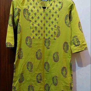 Beautiful Max Kurti