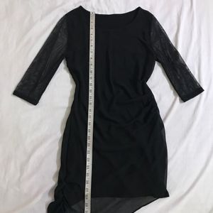 Simple Black Dress Bust 32-34 Waist 26-28(stretchy