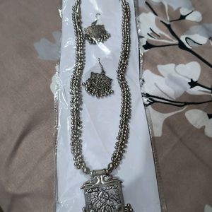 Long Necklace Set