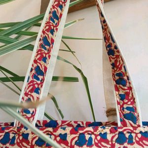 Trendy Tote Bag