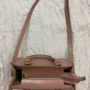 DAVIJONES PINK SLING BAG