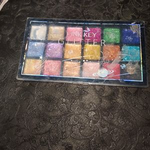 Chunks Glitter Eye Shadow