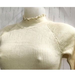 Soft Fitted Sweater for Women's