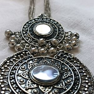 Beautiful Long Pendant Necklace For Women