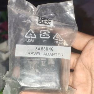 samsung quick charge adpoter just rs.280 and in coin 3000 only price fix for more smart gadgets follow me and see my profile