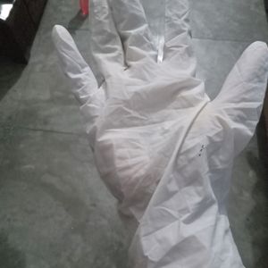 New 12 Examination Gloves,,4 Scissors,,,,14 Mask